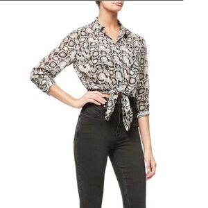 New Good American Long Sleeve Snake Print Button Front Blouse